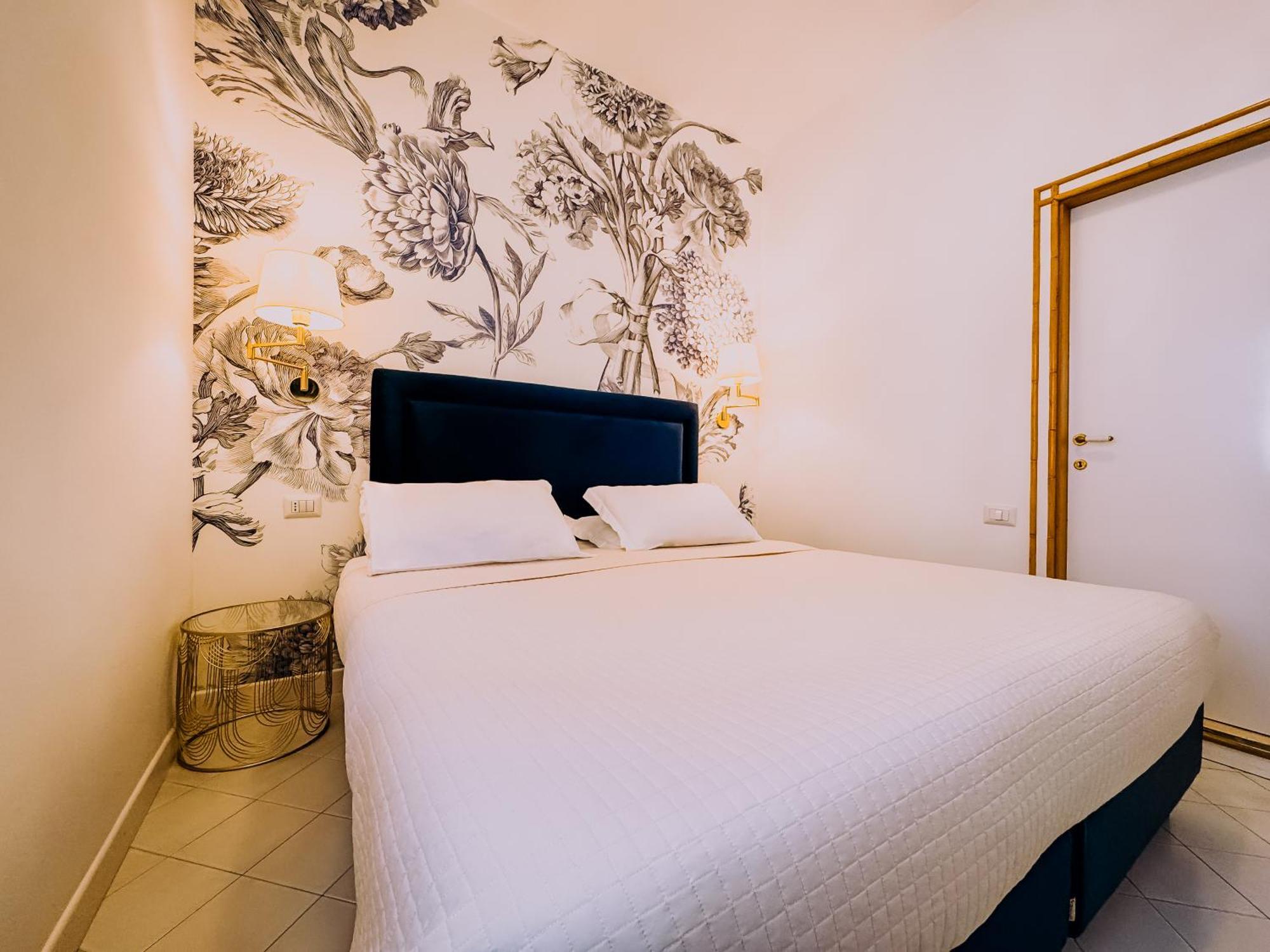 Hotel President - Vintage Hotel In Centro Riccione Exterior foto
